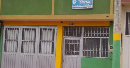 MECANICA DENTAL CARRERA 17B 181C 08 MECANICA DENTAL CARRERA 17B 181C 08